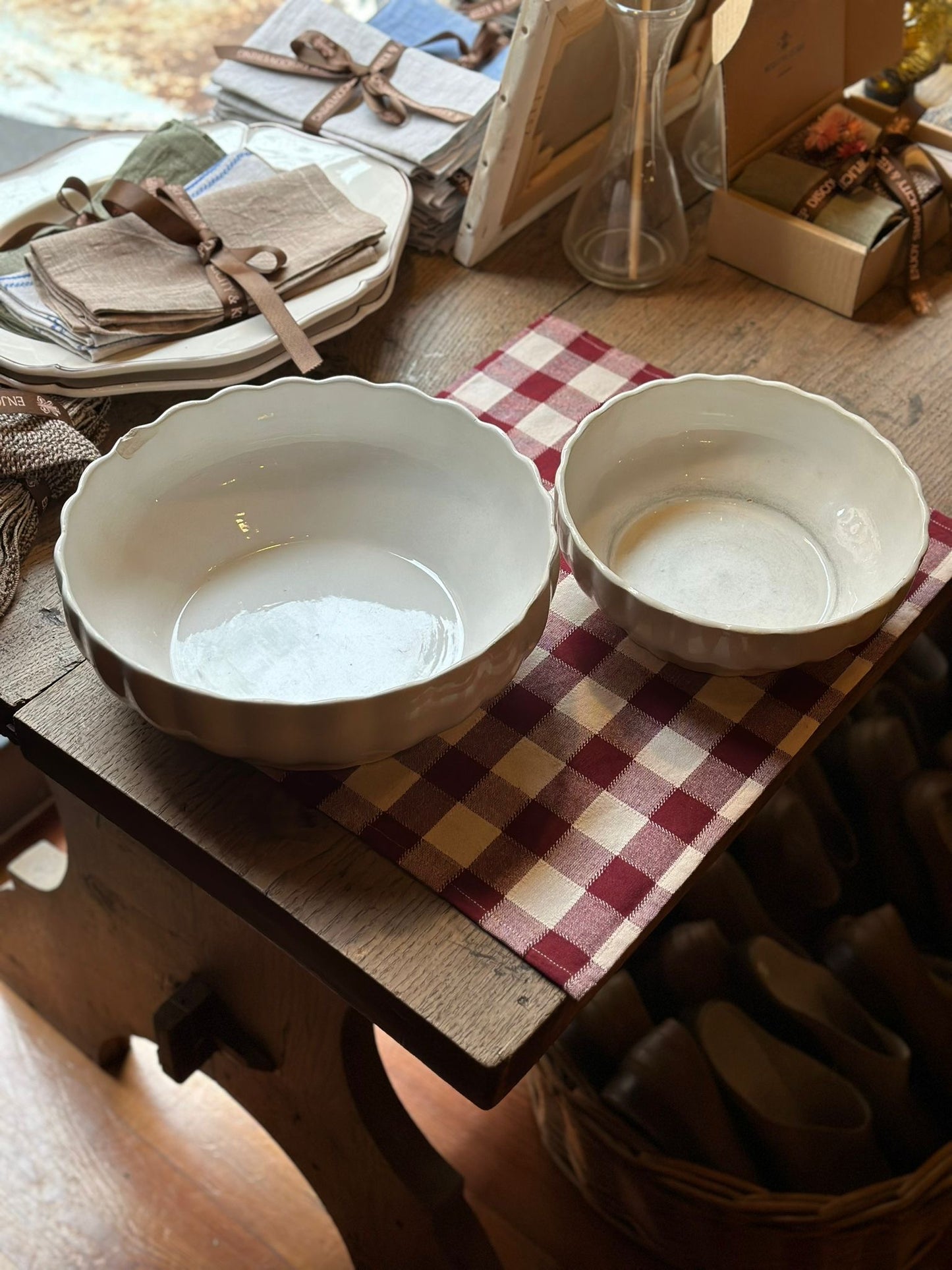 Set of Laveno & SC Richard (Richard Ginori) Bowls