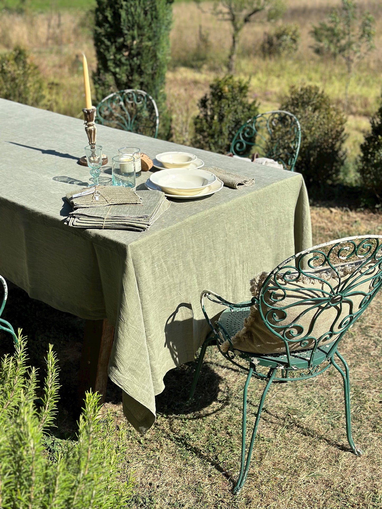 V.VM Linen Everyday Tablecloth - Olive