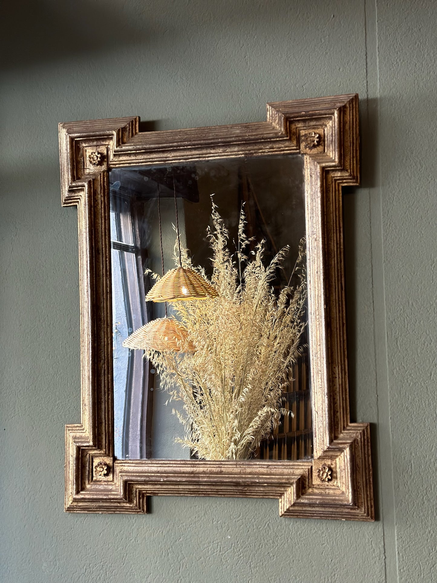 Specchio Antico con Cornice in Legno Intagliato - Lista Nozze