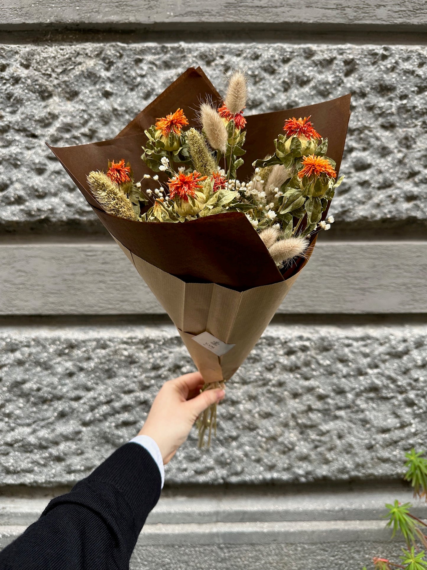 V.VM Dried Flower Bouquet - Orange Flowers