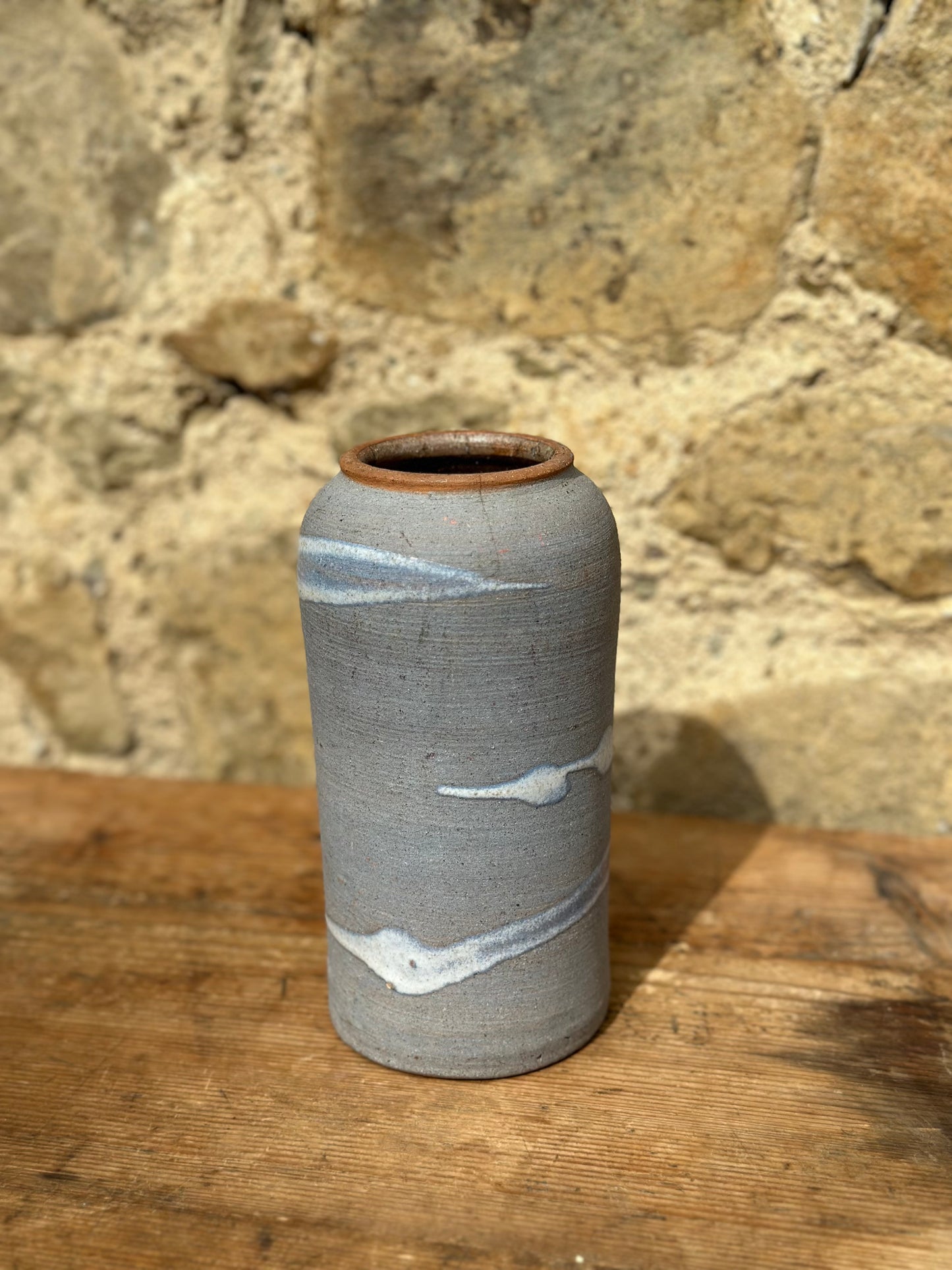 Vaso in ceramica fatto a mano