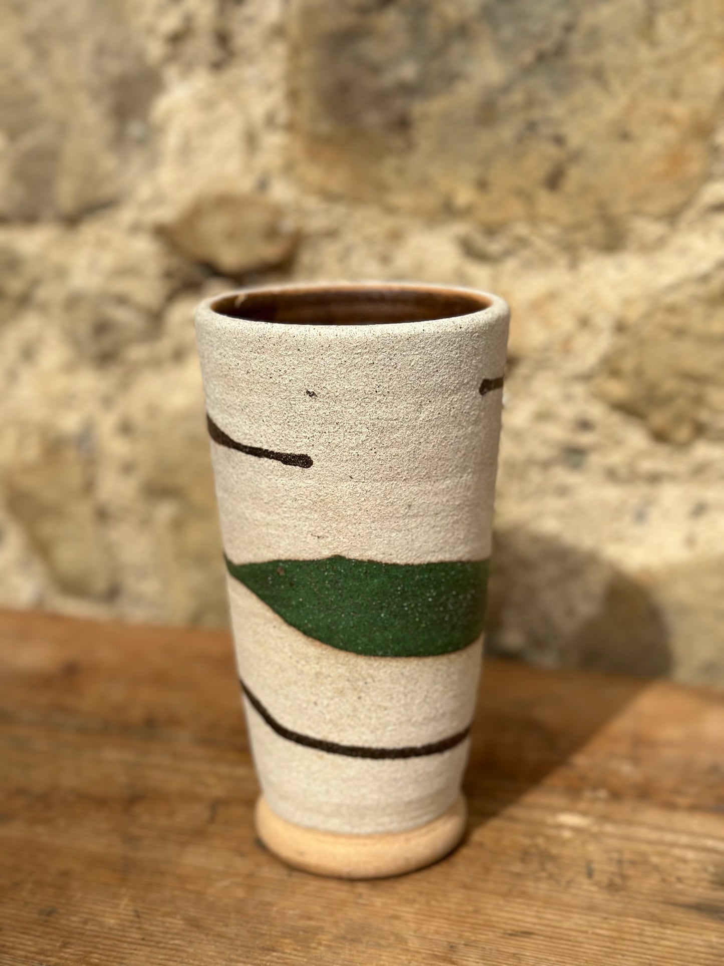 Vaso in ceramica fatto a mano