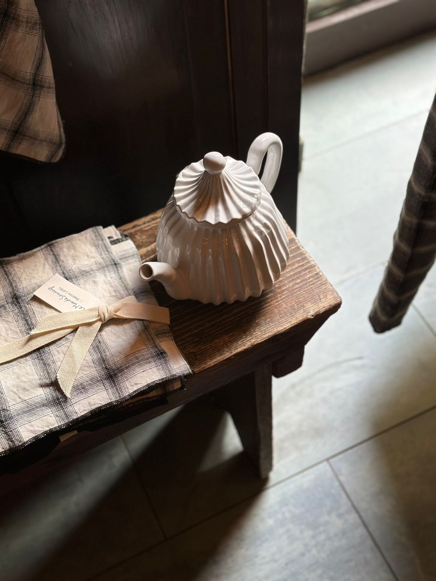 Ceramic 'Stripes' Tea Pot