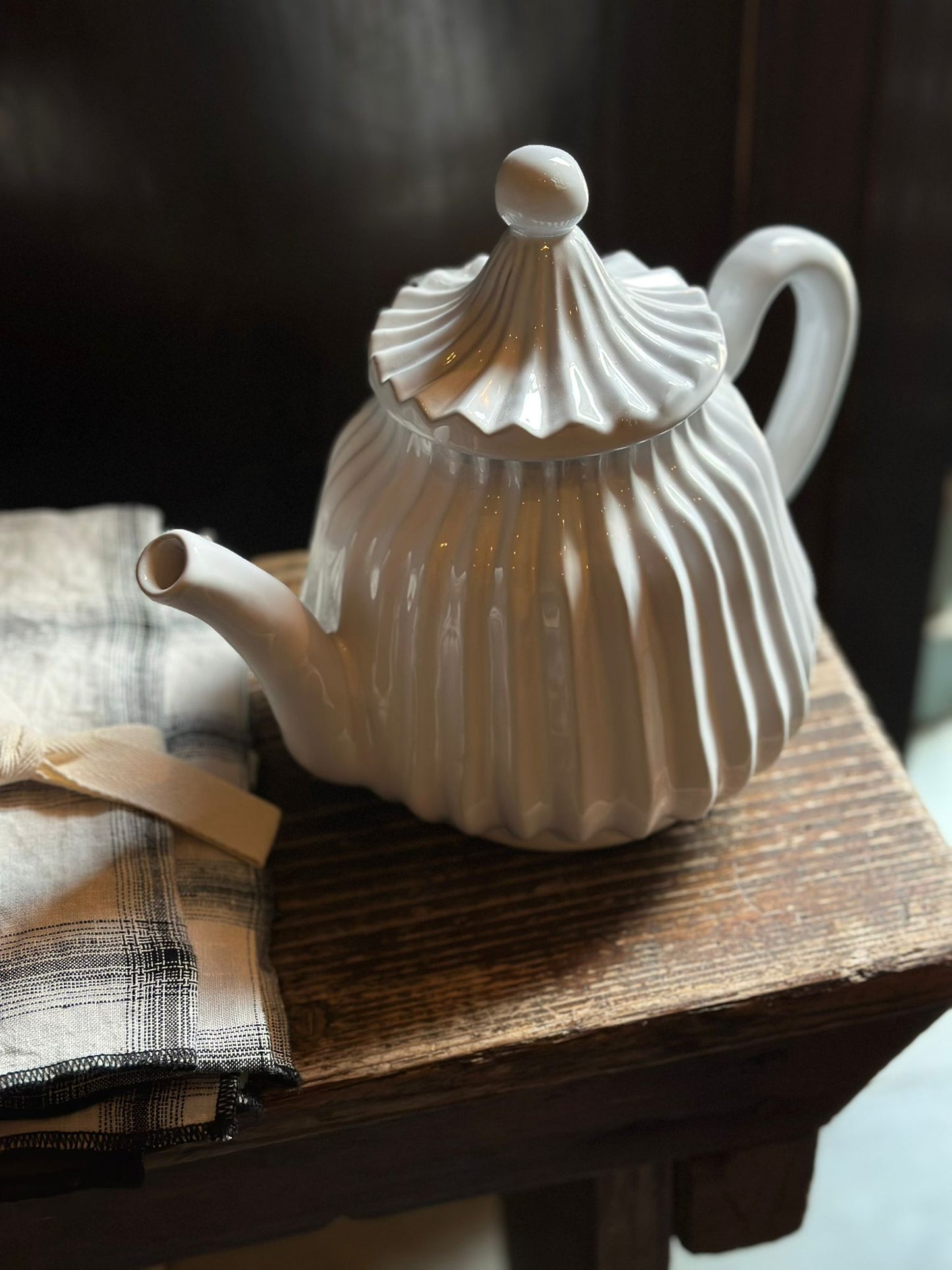 Ceramic 'Stripes' Tea Pot